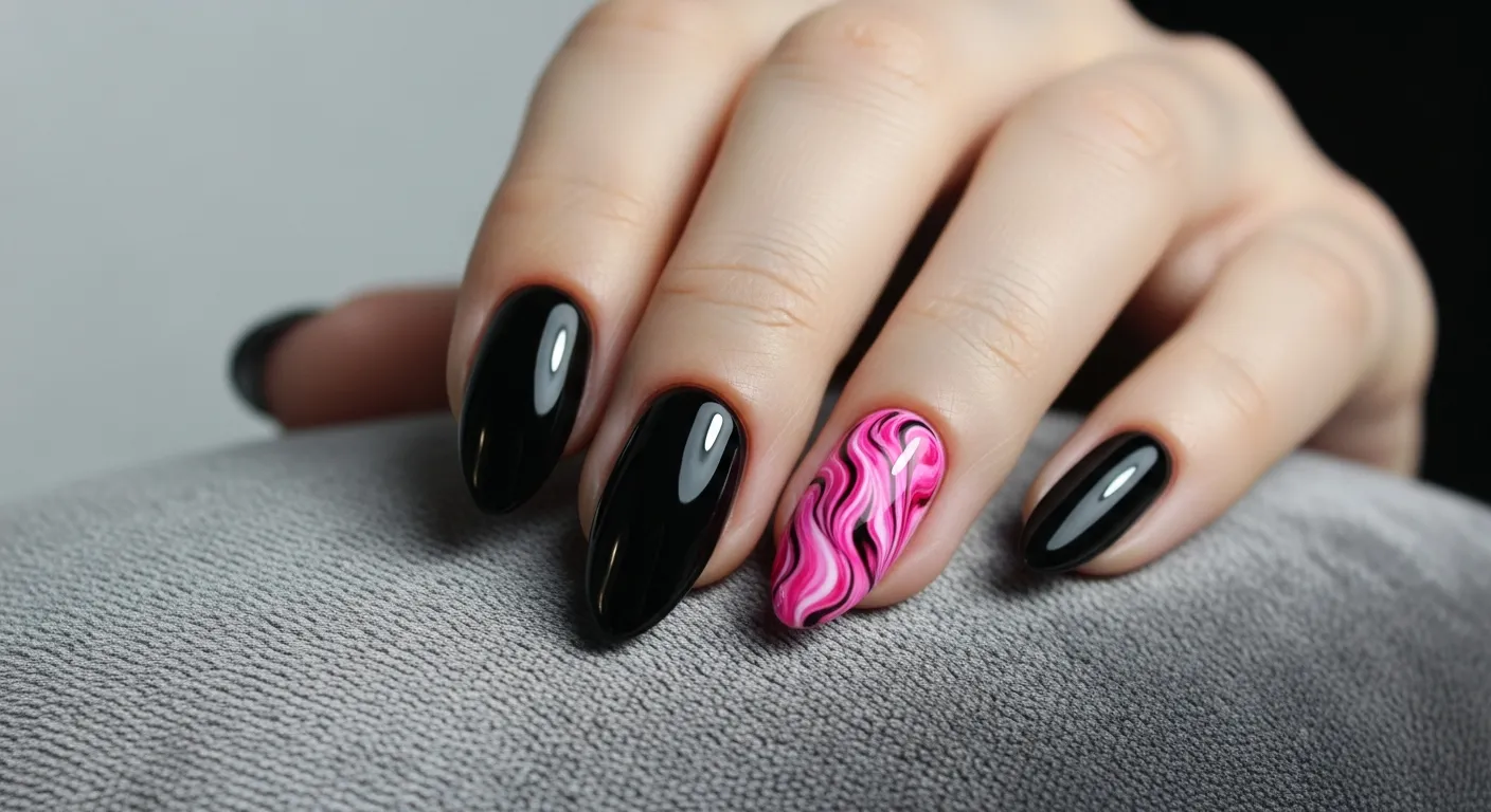 21 Stunning Black and Pink Valentines Day Nails to Slay This Season 1 featured 17